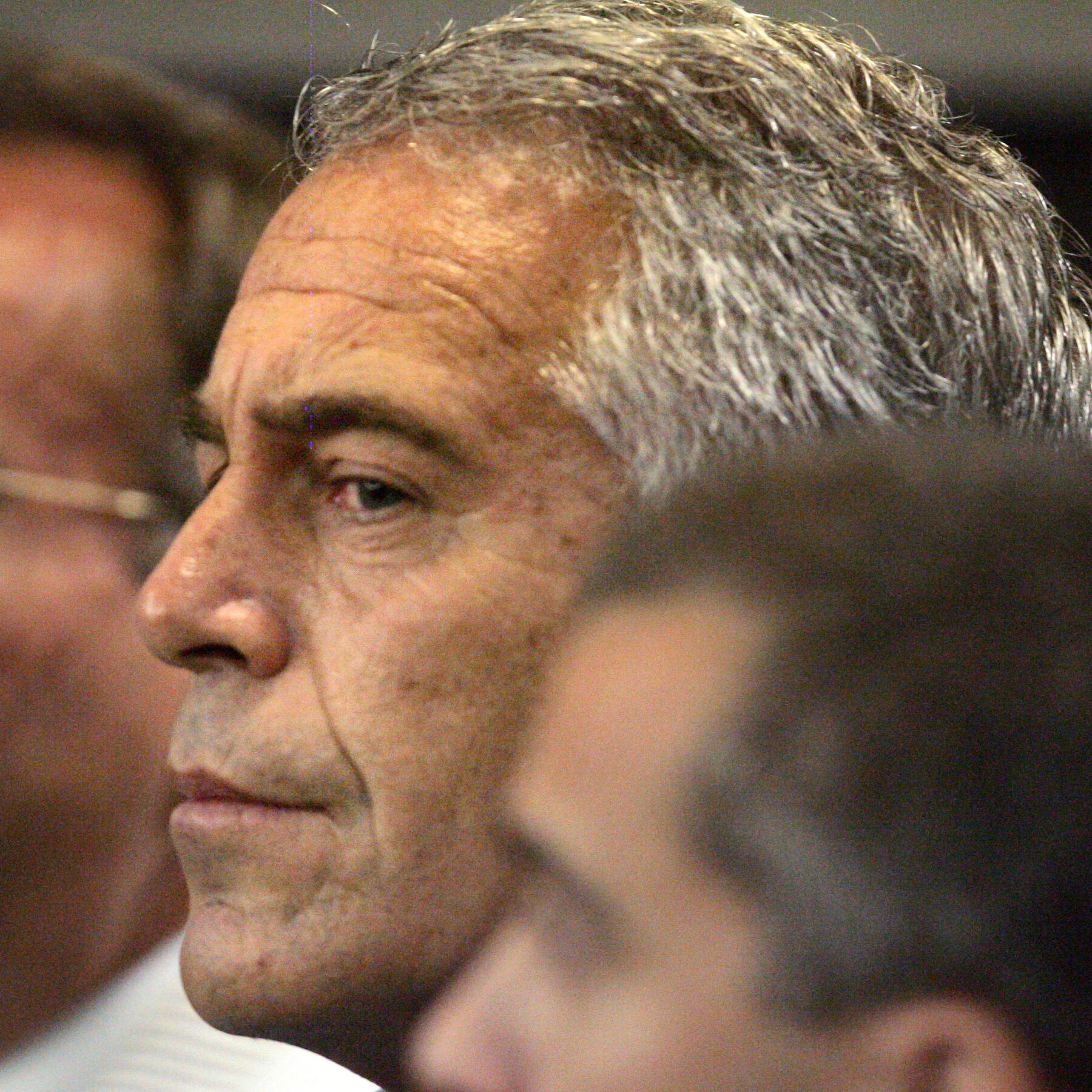 Epstein’s Final Words? New Evidence Claims Secret “Suicide Note” Found in Hidden Safe