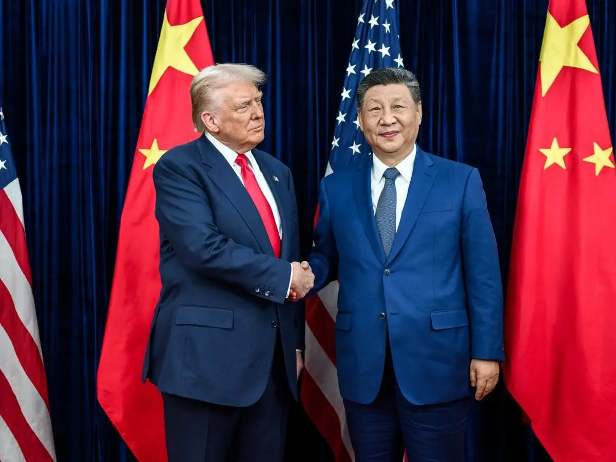 Pomp and Pressure: Trump’s High-Stakes Beijing Visit Met with Grandeur and “Thorny” Trade Deadlocks